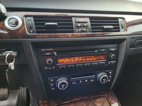 Used 2008 BMW 335i Sedan image 10