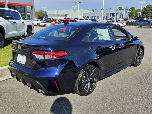 New 2025 Toyota Corolla SE image 13
