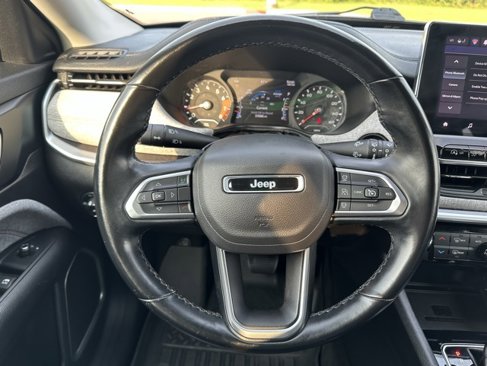Certified 2022 Jeep Compass Latitude image 20
