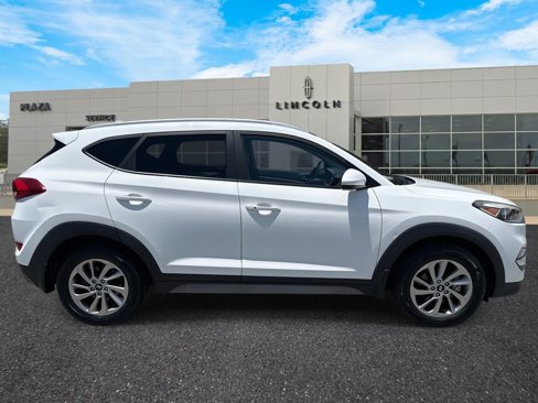 Used 2017 Hyundai Tucson SE Plus image 3