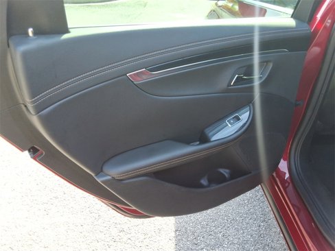 Used 2019 Chevrolet Impala LT image 18