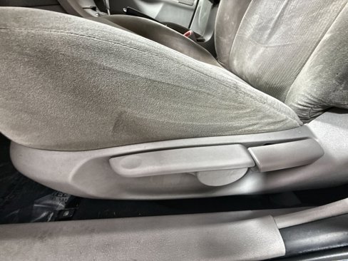 Used 2013 Toyota Corolla L image 13