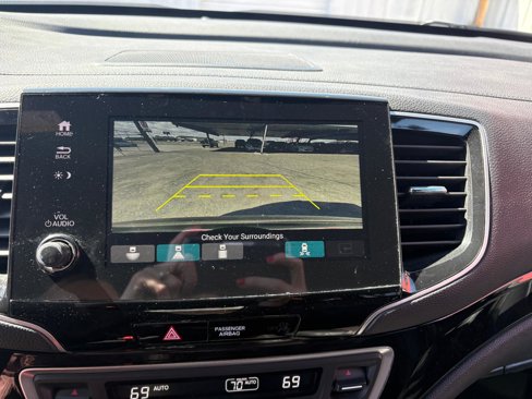 Used 2020 Honda Pilot Black Edition image 18