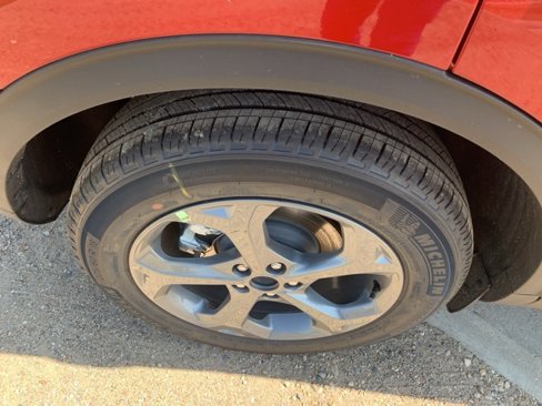 New 2025 Ford Escape ST-Line w/ Tech Pack #1 image 8