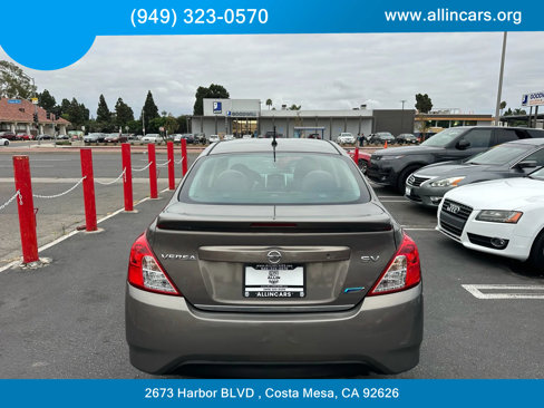 Used 2015 Nissan Versa SV image 5
