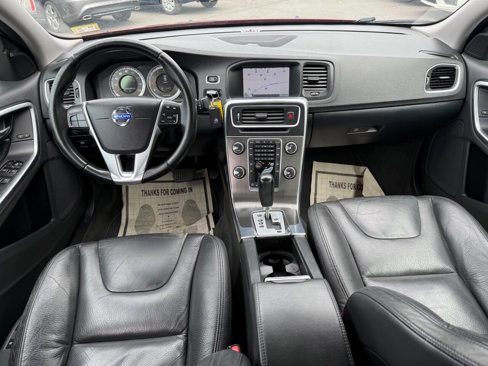 Used 2012 Volvo S60 T5 w/ Multimedia Pkg image 12