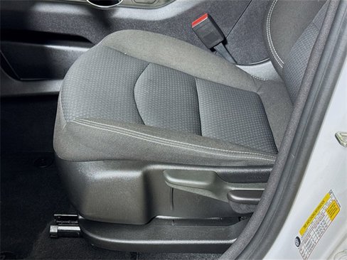 Used 2024 GMC Terrain SLE image 16