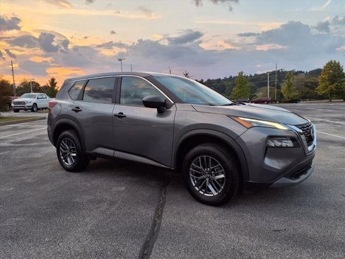 Used 2023 Nissan Rogue S image 20