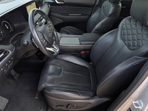 Used 2021 Hyundai Palisade Calligraphy image 13