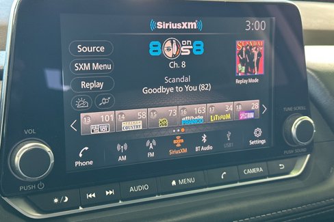 Used 2021 Nissan Rogue SV image 18