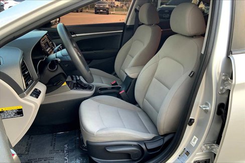 Used 2018 Hyundai Elantra SE image 7