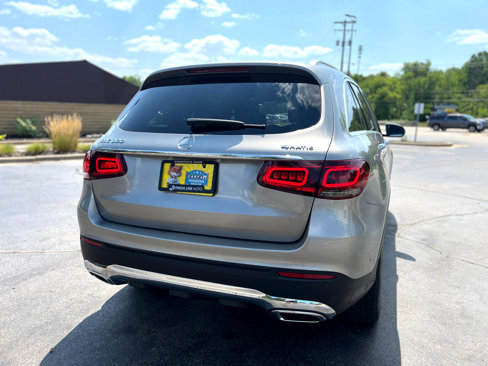 Used 2020 Mercedes-Benz GLC 300 4MATIC image 7