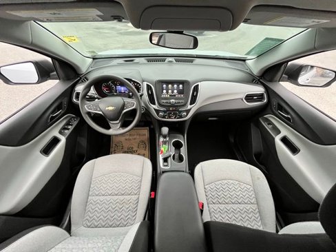Used 2022 Chevrolet Equinox LS w/ LS Convenience Package image 21