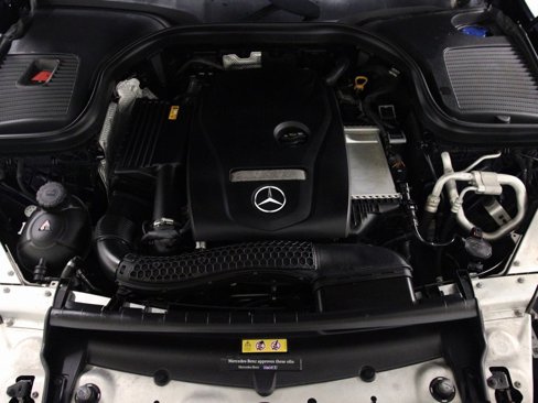 Used 2019 Mercedes-Benz GLC 300 4MATIC Coupe image 12