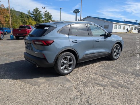 New 2025 Ford Escape ST-Line image 5