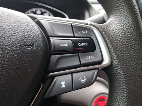 Used 2018 Honda Accord LX image 19