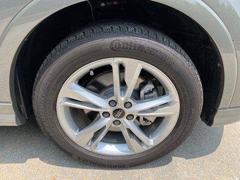 Certified 2024 Audi Q3 2.0T Premium Plus w/ Premium Plus Package image 13