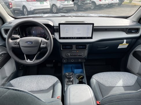 New 2025 Ford Maverick XLT w/ XLT Luxury Package image 7