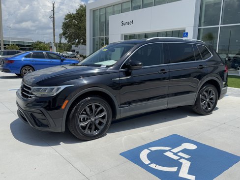 Certified 2022 Volkswagen Tiguan SE image 8