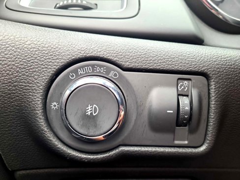 Used 2016 Buick Cascada Premium image 26