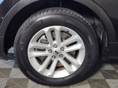 Used 2014 Ford Explorer XLT w/ Equipment Group 202A image 19