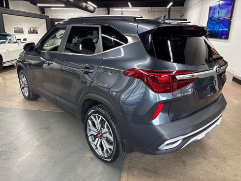 Used 2021 Kia Seltos S image 6