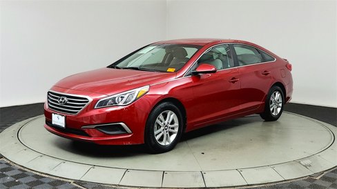 Used 2017 Hyundai Sonata SE w/ Cargo Package image 3