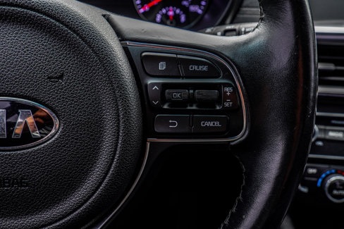Used 2017 Kia Optima EX image 22