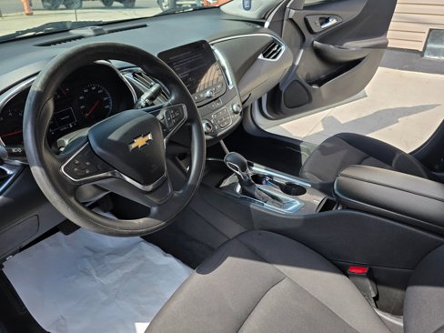 Used 2021 Chevrolet Malibu LT image 18