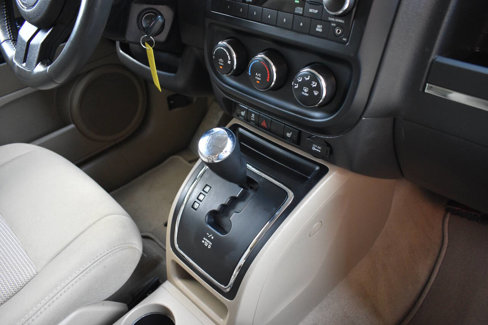 Used 2014 Jeep Patriot Latitude w/ Sun/Sound Group image 25