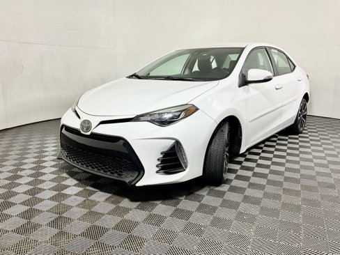 Used 2017 Toyota Corolla L image 7
