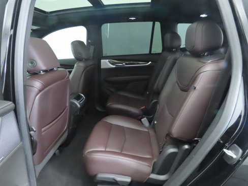 Used 2020 Cadillac XT6 Premium Luxury image 22