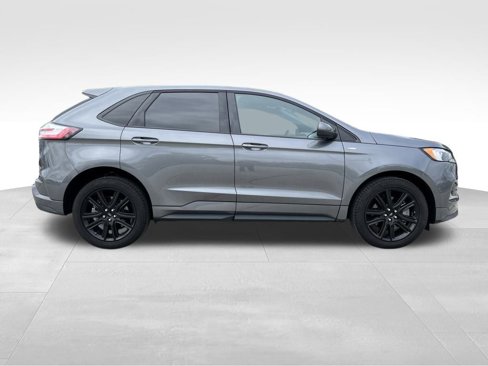 Certified 2024 Ford Edge ST-Line image 3