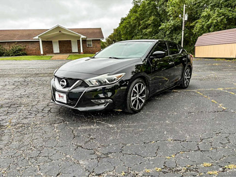 Used 2017 Nissan Maxima 3.5 S image 3