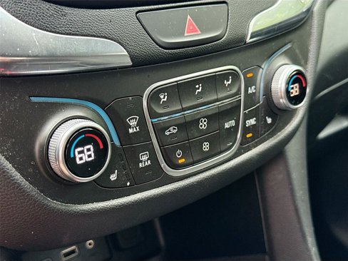 Used 2019 Chevrolet Equinox LT image 10