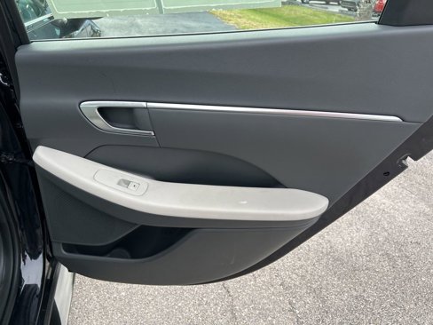 Used 2023 Hyundai Sonata SEL image 40