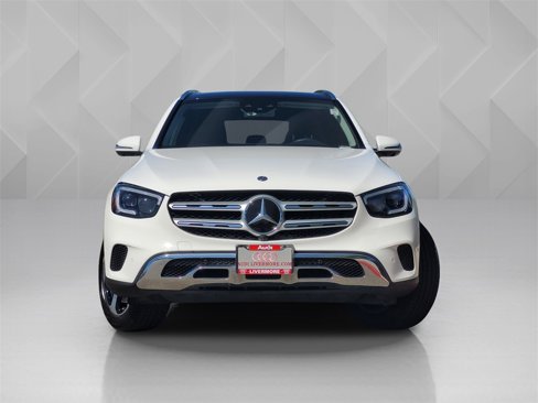 Used 2020 Mercedes-Benz GLC 300 4MATIC image 2