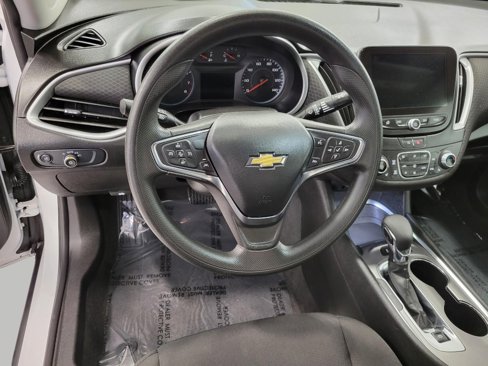 Used 2024 Chevrolet Malibu LT image 6