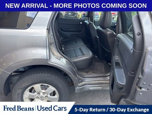 Used 2010 Ford Escape Limited image 11