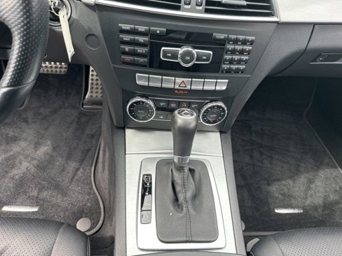 Used 2015 Mercedes-Benz C 250 Coupe image 16