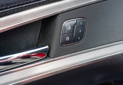 Used 2018 Lincoln MKX Premiere image 19