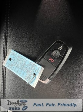 Used 2024 Ford Edge SEL image 50