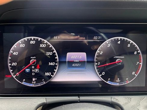 Used 2020 Mercedes-Benz E 350 4MATIC Sedan image 24