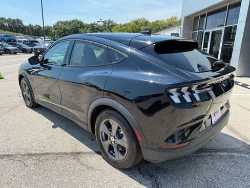 Used 2021 Ford Mustang Mach-E Select w/ Comfort/Technology Package image 5