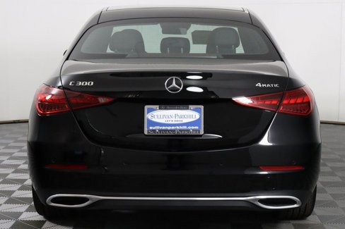 Used 2025 Mercedes-Benz C 300 4MATIC Sedan image 9