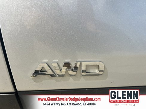 Used 2019 Kia Sorento LX image 13