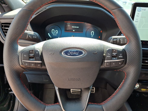 Certified 2023 Ford Escape ST-Line Select w/ Tech Pack #2 image 21