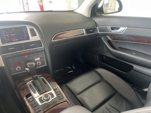 Used 2010 Audi A6 3.2 Premium image 32