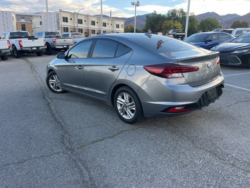 Used 2019 Hyundai Elantra SEL image 11