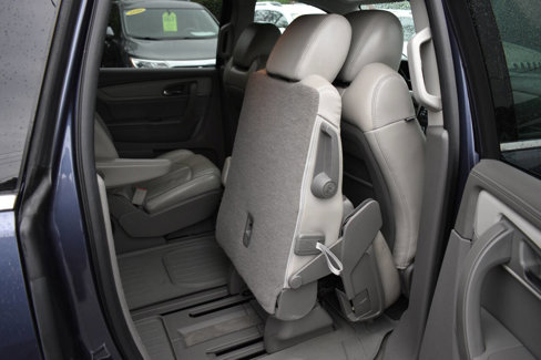 Used 2014 Chevrolet Traverse LT image 17